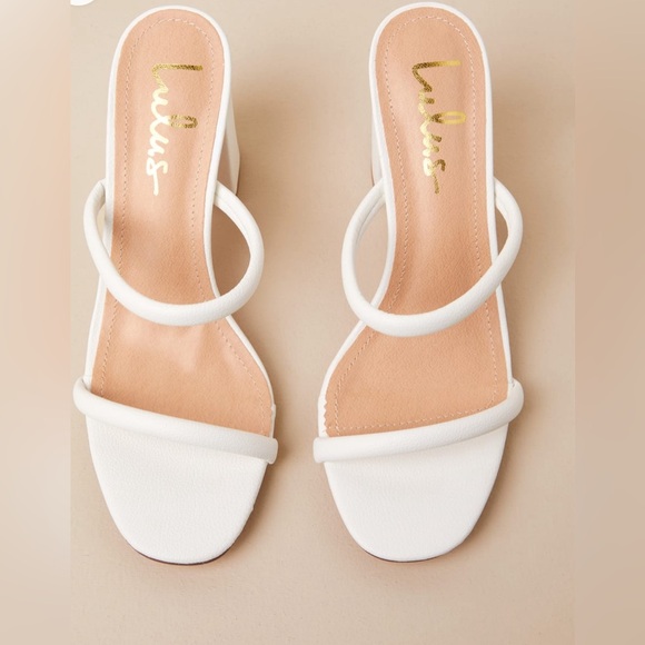 Size 5 block heels - Picture 1 of 3